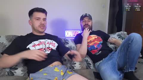 Snapshot of johnnylove21 chatting on 12/09/24, 06:14 Johnny online show from 12/09/24, 06:14