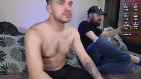 Snapshot of johnnylove21 chatting on 12/15/24, 05:42 Johnny online show from 12/15/24, 05:42