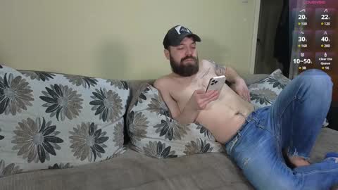 Snapshot of johnnylove21 chatting on 12/20/24, 06:56 Johnny online show from 12/20/24, 06:56