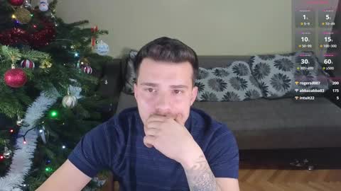 Snapshot of johnnylove21 chatting on 12/26/24, 09:58 Johnny online show from 12/26/24, 09:58