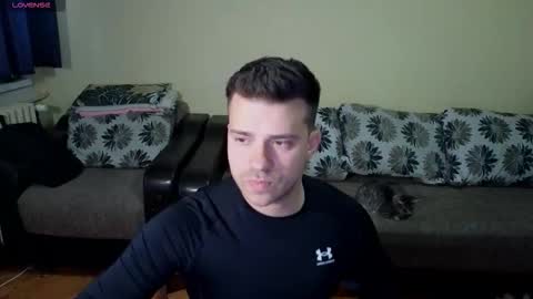 Snapshot of johnnylove21 chatting on 09/26/25, 02:54 Johnny online show from 09/26/25, 02:54