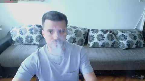 Snapshot of johnnylove21 chatting on 07/24/26, 09:18 Johnny online show from 07/24/26, 09:18