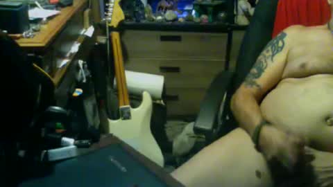 Snapshot of johnnyshung1 chatting on 01/06/26, 10:19 johnnyshung1 online show from 01/06/26, 10:19