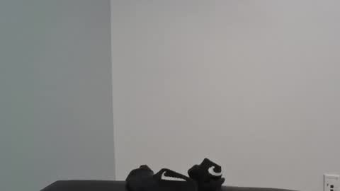 Snapshot of johnnyuchiro7 chatting on 01/19/26, 06:39 Johnny online show from 01/19/26, 06:39