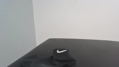 Snapshot of johnnyuchiro7 chatting on 02/23/26, 05:38 Johnny online show from 02/23/26, 05:38