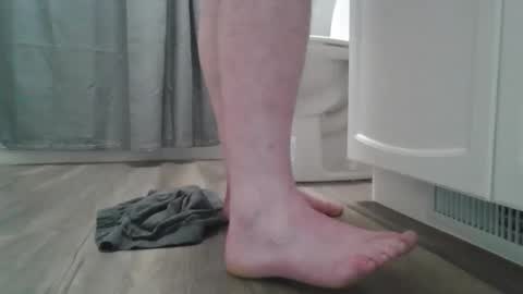 Snapshot of johnnyuchiro7 chatting on 04/11/26, 10:25 Johnny online show from 04/11/26, 10:25