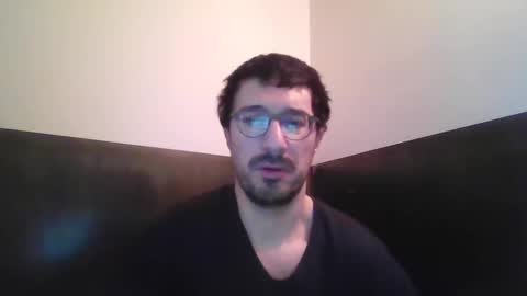 Snapshot of johnparis7575 chatting on 01/02/25, 09:18 Johnfrench online show from 01/02/25, 09:18