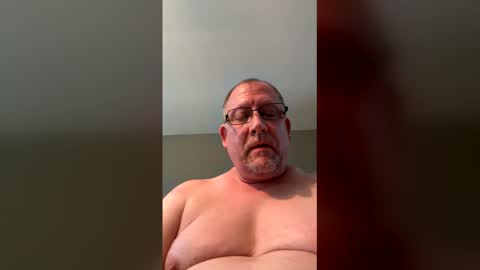 Snapshot of johnpetzoldt chatting on 06/08/26, 09:15 johnpetzoldt online show from 06/08/26, 09:15