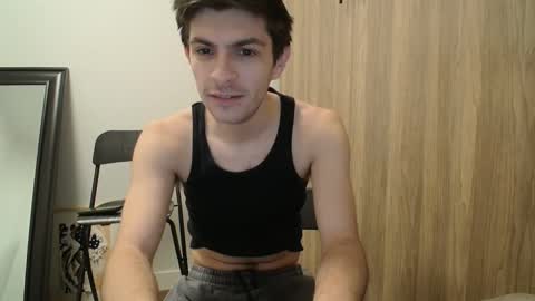 Snapshot of johnresmain chatting on 02/21/26, 04:19 johnresmain online show from 02/21/26, 04:19