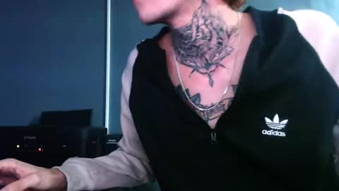 Snapshot of johnsonisaac94_ chatting on 12/12/24, 04:26 johnsonisaac94  online show from 12/12/24, 04:26