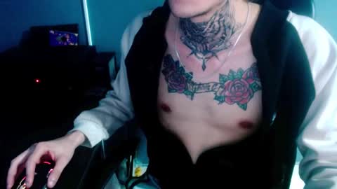 Snapshot of johnsonisaac94_ chatting on 12/14/24, 08:13 johnsonisaac94  online show from 12/14/24, 08:13