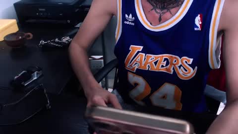 Snapshot of johnsonisaac94_ chatting on 02/05/25, 09:46 johnsonisaac94  online show from 02/05/25, 09:46