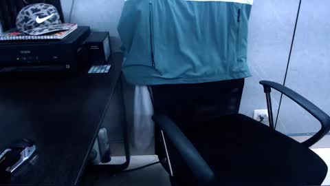 Snapshot of johnsonisaac94_ chatting on 02/13/25, 07:56 johnsonisaac94  online show from 02/13/25, 07:56