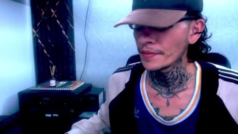 Snapshot of johnsonisaac94_ chatting on 02/15/25, 04:36 johnsonisaac94  online show from 02/15/25, 04:36