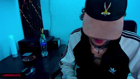 Snapshot of johnsonisaac94_ chatting on 03/03/25, 08:16 johnsonisaac94  online show from 03/03/25, 08:16