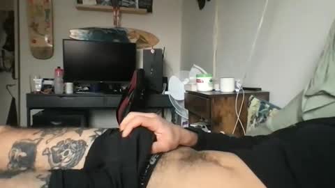 Snapshot of johntizzz chatting on 12/03/25, 06:39 johntizzz online show from 12/03/25, 06:39