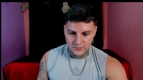 Johny online show from 11/11/25, 12:32