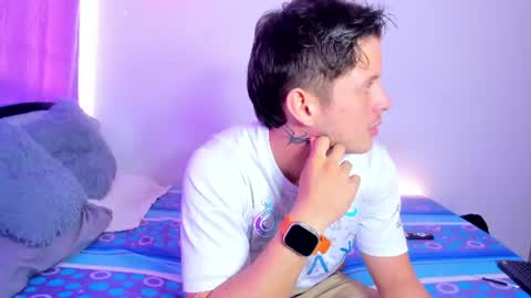 johnycooper08 online show from 06/30/26, 01:56