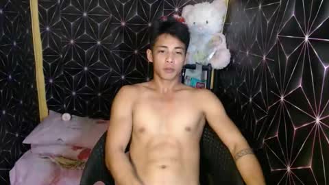 johnydestroyer online show from 12/17/25, 08:42