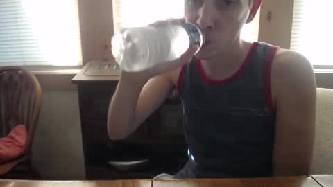 Johston online show from 10/03/25, 02:14