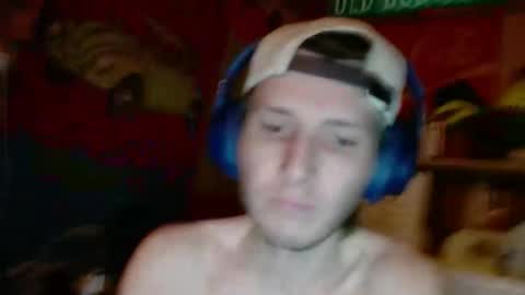 Snapshot of johstondude chatting on 03/25/26, 03:01 Johston online show from 03/25/26, 03:01