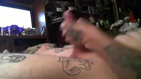 Snapshot of jojo10by3 chatting on 10/01/25, 01:00 jojo10by3 online show from 10/01/25, 01:00