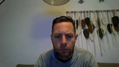 Snapshot of jojo19844 chatting on 12/22/25, 05:48 jojo19844 online show from 12/22/25, 05:48