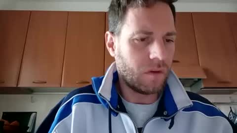 Snapshot of jojo19844 chatting on 02/19/26, 11:28 jojo19844 online show from 02/19/26, 11:28