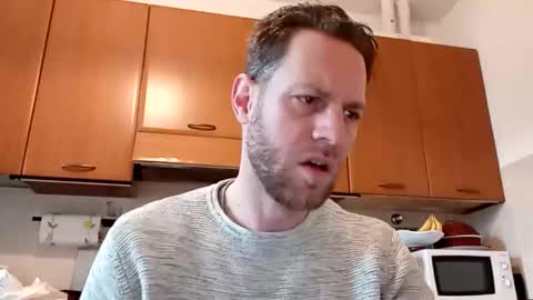 Snapshot of jojo19844 chatting on 03/19/26, 04:44 jojo19844 online show from 03/19/26, 04:44