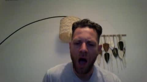 Snapshot of jojo19844 chatting on 04/01/26, 06:27 jojo19844 online show from 04/01/26, 06:27