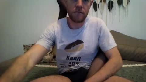 Snapshot of jojo19844 chatting on 04/07/26, 04:07 jojo19844 online show from 04/07/26, 04:07