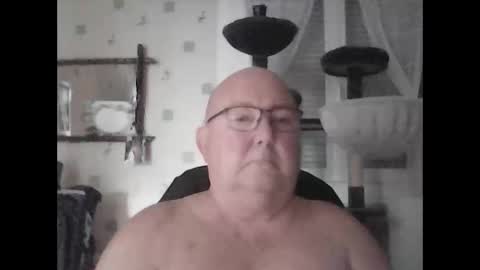 jojo60000529566 online show from 01/07/25, 09:29