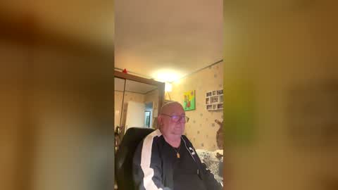 jojo60000529566 online show from 02/25/26, 06:34