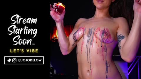 Snapshot of jojodelow chatting on 01/18/25, 12:13 online show from 01/18/25, 12:13