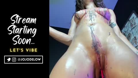 Snapshot of jojodelow chatting on 02/05/25, 03:34 online show from 02/05/25, 03:34