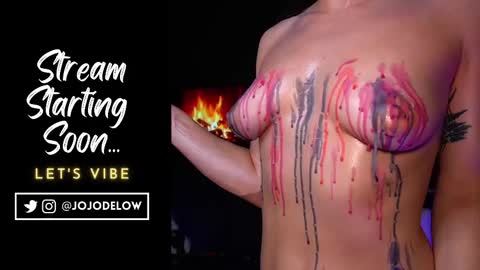 Snapshot of jojodelow chatting on 03/08/25, 03:28 online show from 03/08/25, 03:28