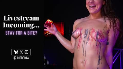 Snapshot of jojodelow chatting on 09/15/25, 11:16 online show from 09/15/25, 11:16