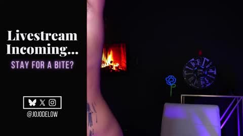 Snapshot of jojodelow chatting on 11/03/25, 11:26 online show from 11/03/25, 11:26