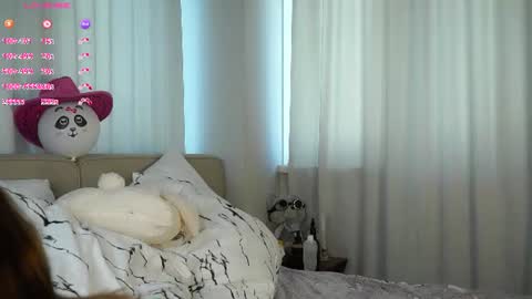 Snapshot of jojojoannaa chatting on 06/29/26, 01:45 Aurora online show from 06/29/26, 01:45