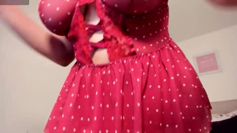 Snapshot of jolene_sun chatting on 10/28/25, 09:17 Jolene online show from 10/28/25, 09:17