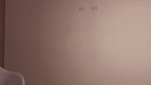 jolie_lov online show from 11/26/25, 01:23