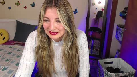 Jolie Mature online show from 12/05/24, 12:08