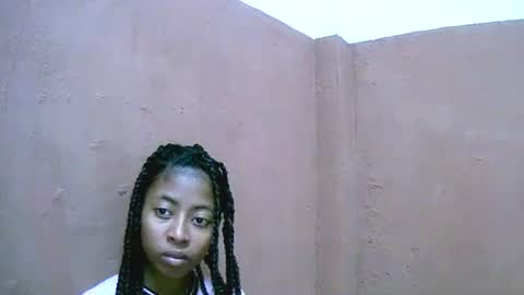 joliekah27 online show from 01/30/25, 08:22