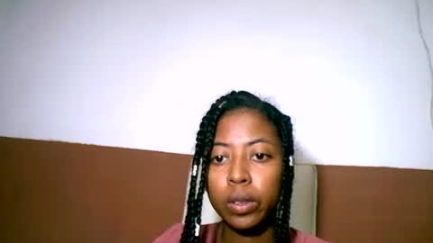 joliekah27 online show from 02/23/25, 03:24