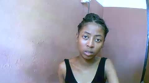 joliekah27 online show from 03/02/25, 08:27