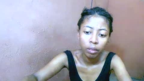 joliekah27 online show from 03/03/25, 08:16