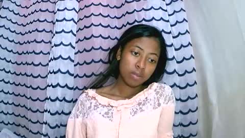 joliekah27 online show from 09/13/25, 09:09