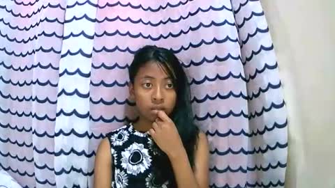 joliekah27 online show from 09/14/25, 09:19