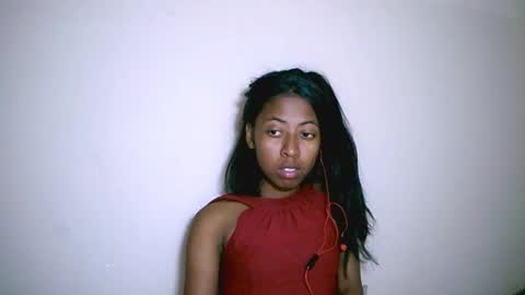 joliekah27 online show from 09/19/25, 09:22