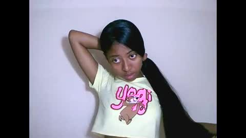 joliekah27 online show from 09/25/25, 06:50